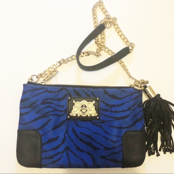 Juicy Couture Handbags - ❣️Juicy couture crossbody bag